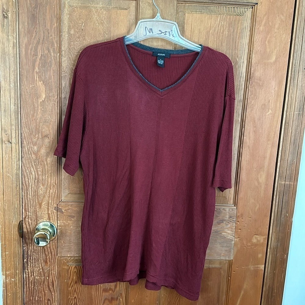 Alfani Men’s Burgundy 100% Cotton T-Shirt Size Medium